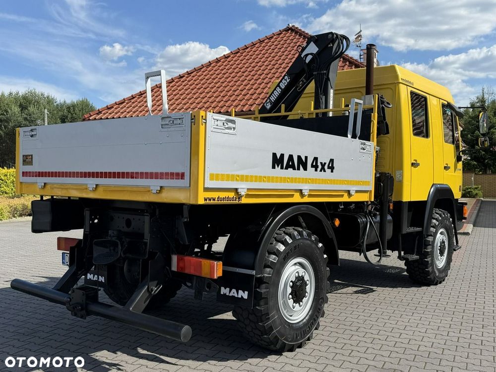 MAN LE 180C 4x4 DOKA 4.6/180KM Skrzyniowy + HDS Hiab 052-2 - 16