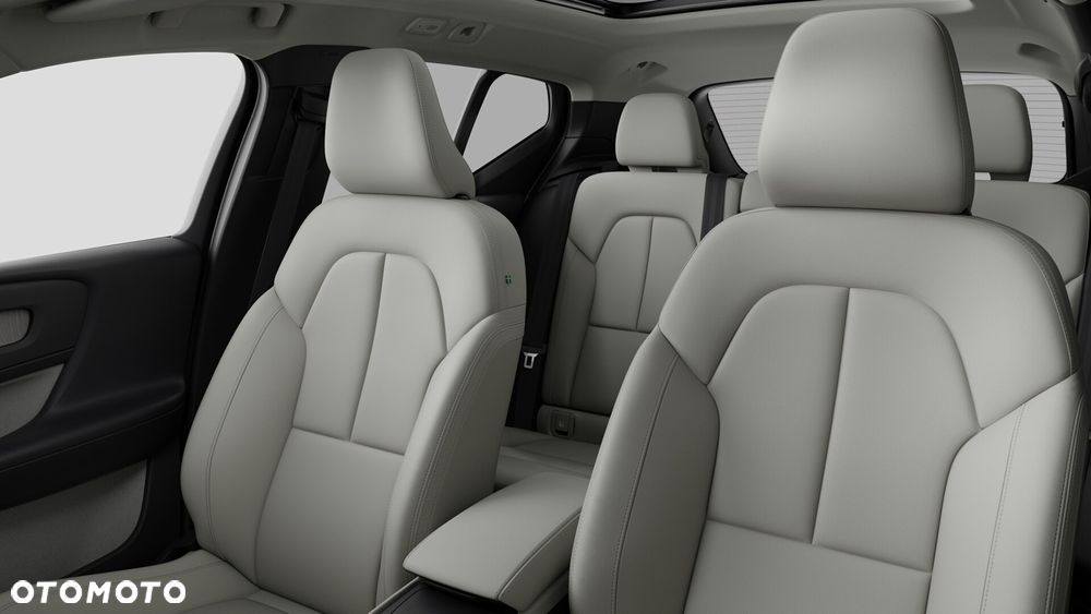 Volvo XC 40 B3 Ultra Dark - 7