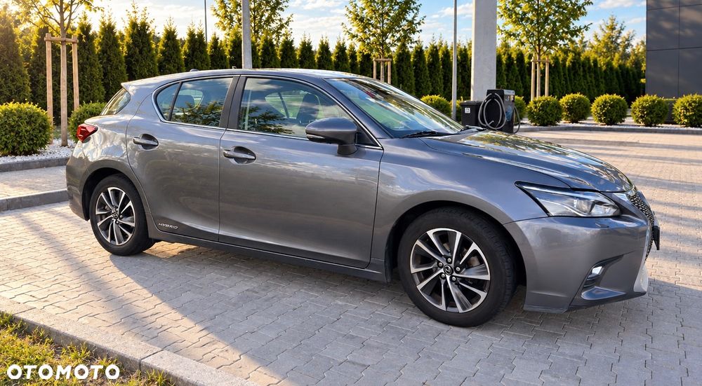 Lexus CT 200h Elegance EU6 - 8