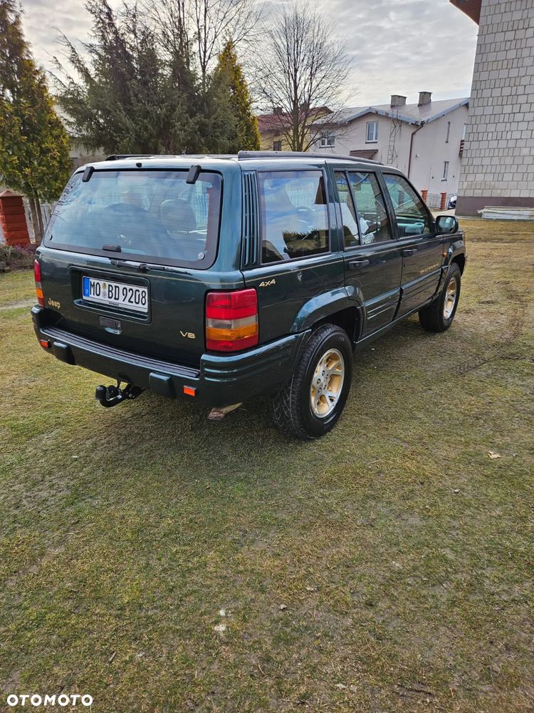 Jeep Grand Cherokee - 4