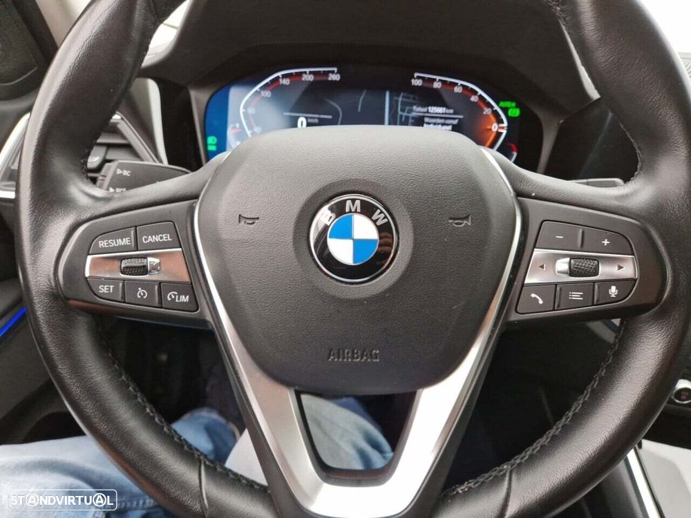 BMW 318 d Touring Line Sport Auto - 28