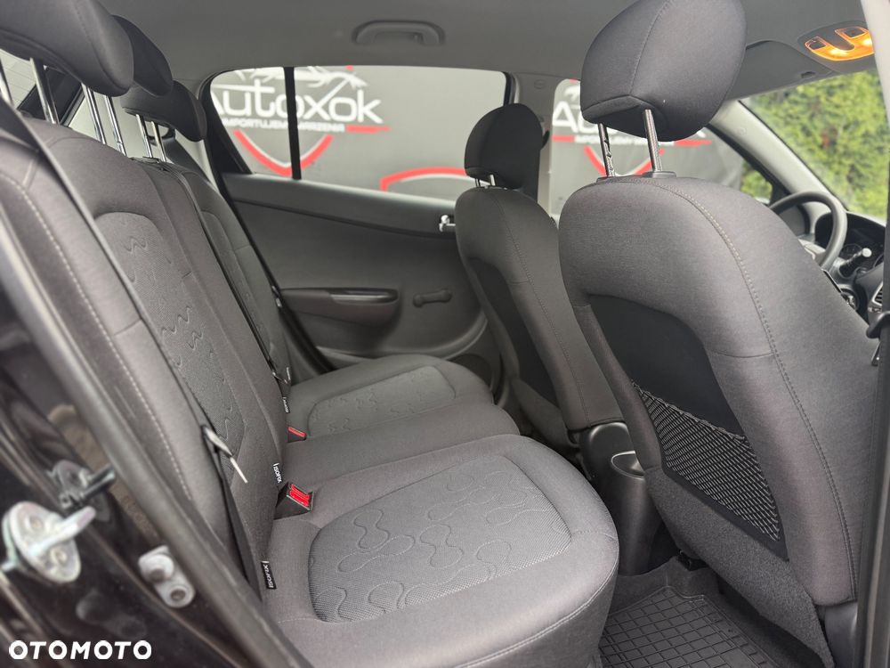Hyundai i20 1.2 Edition Plus - 11