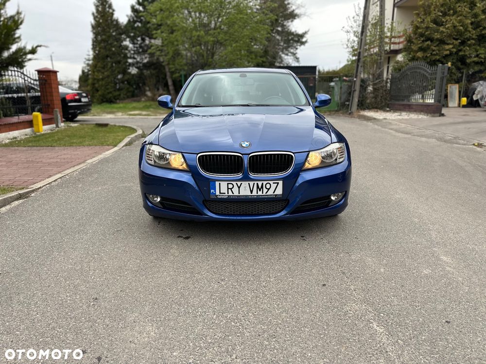 BMW Seria 3 318i Edition Sport - 7