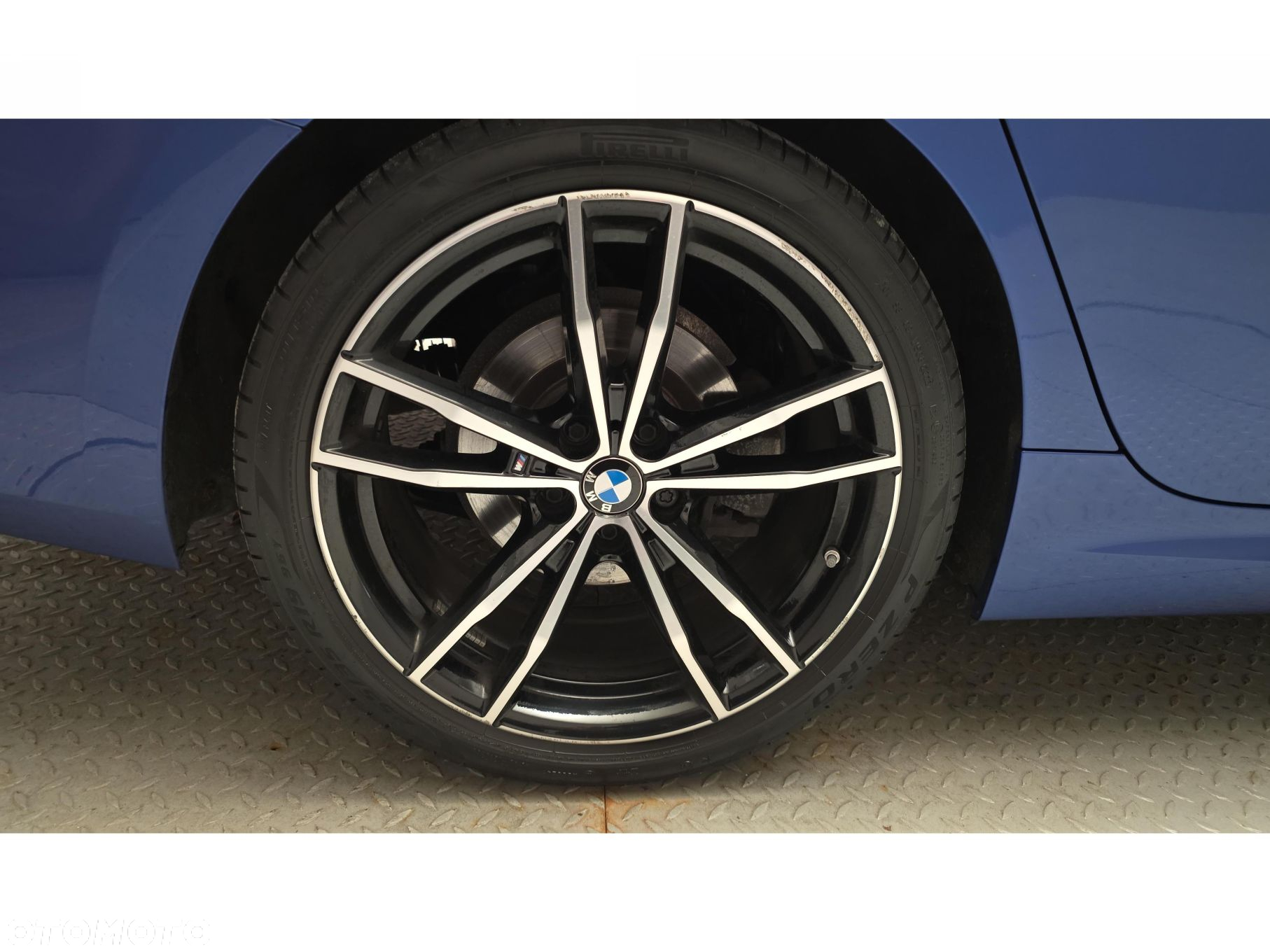 BMW Seria 3 - 25