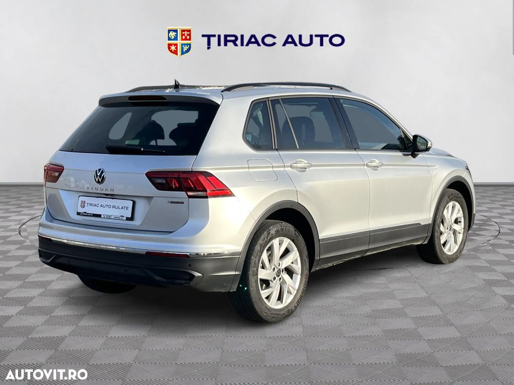 Volkswagen Tiguan - 6