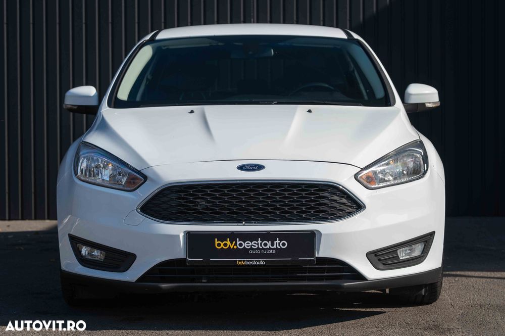 Ford Focus 1.5 TDCi Powershift Titanium - 2