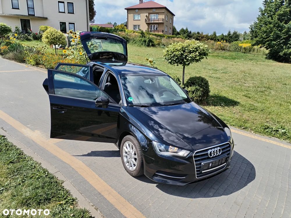 Audi A3 Sportback - 8