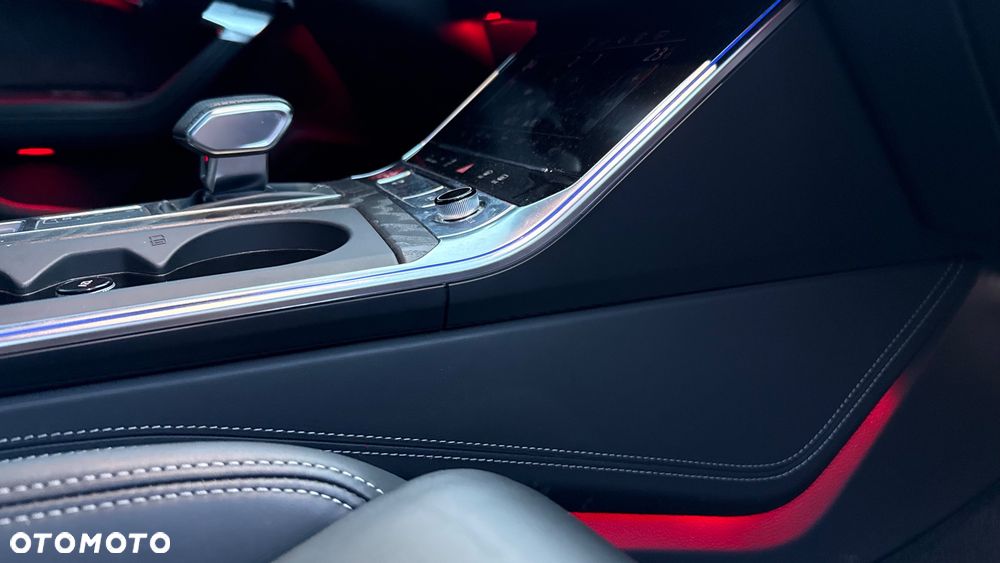 Audi S6 Limousine - 11