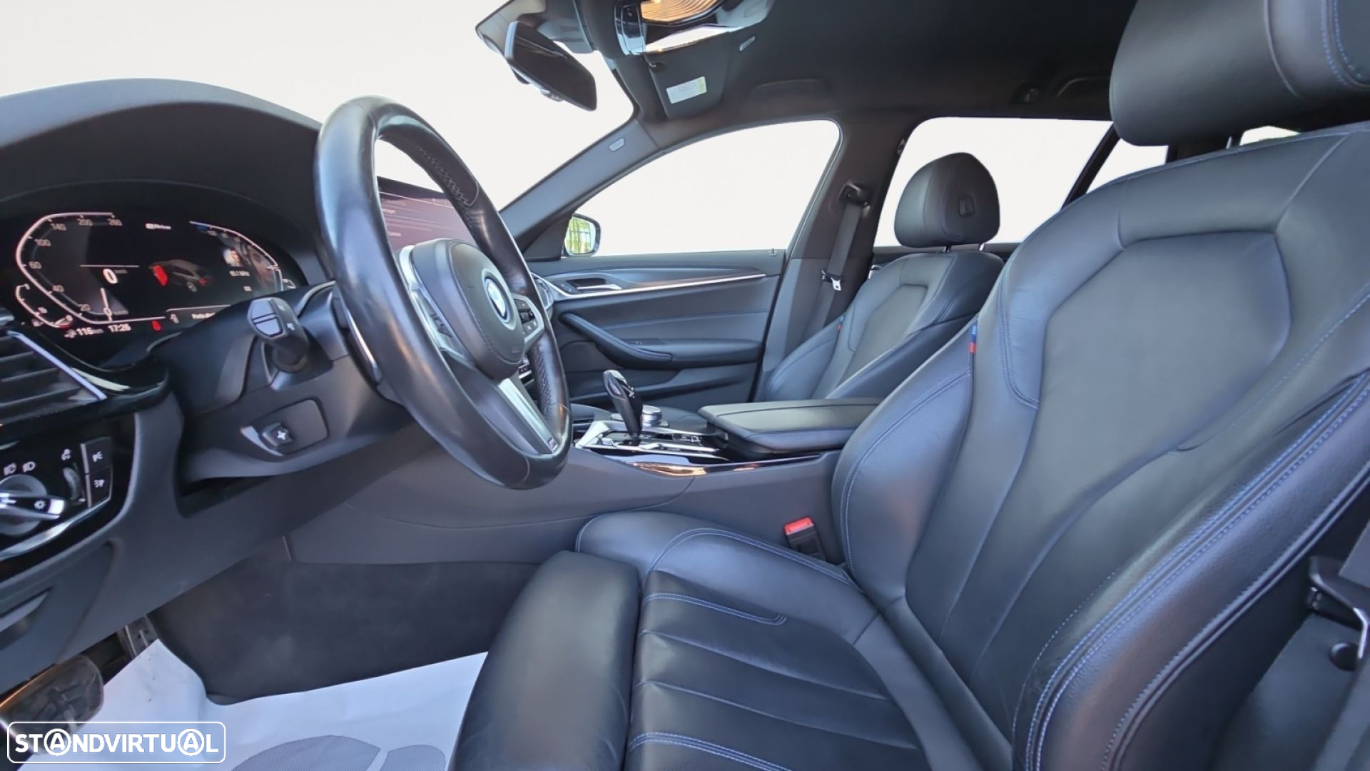 BMW 530 e Pack Desportivo M - 3