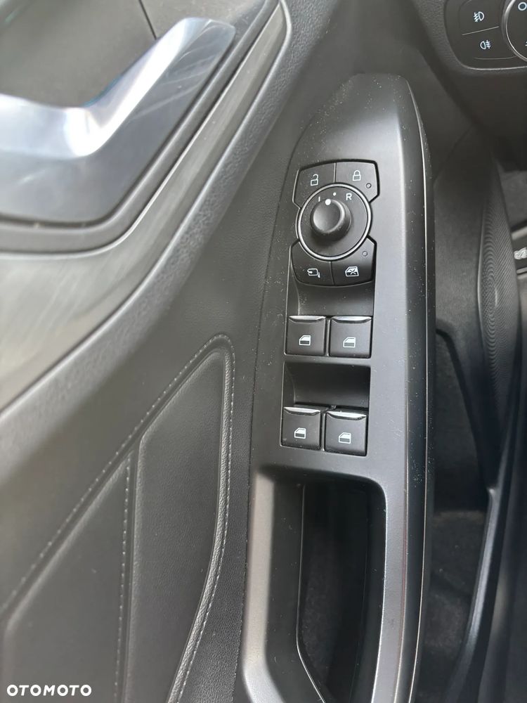 Ford Focus 1.5 EcoBlue STart-Stopp-System TITANIUM X - 23
