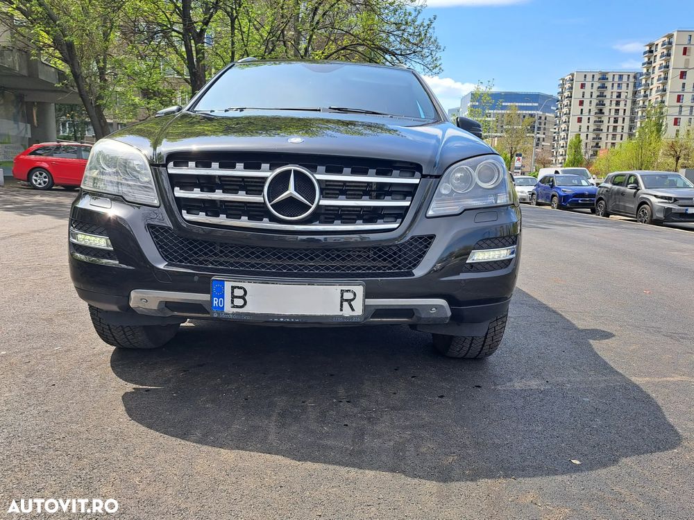 Mercedes-Benz ML - 13