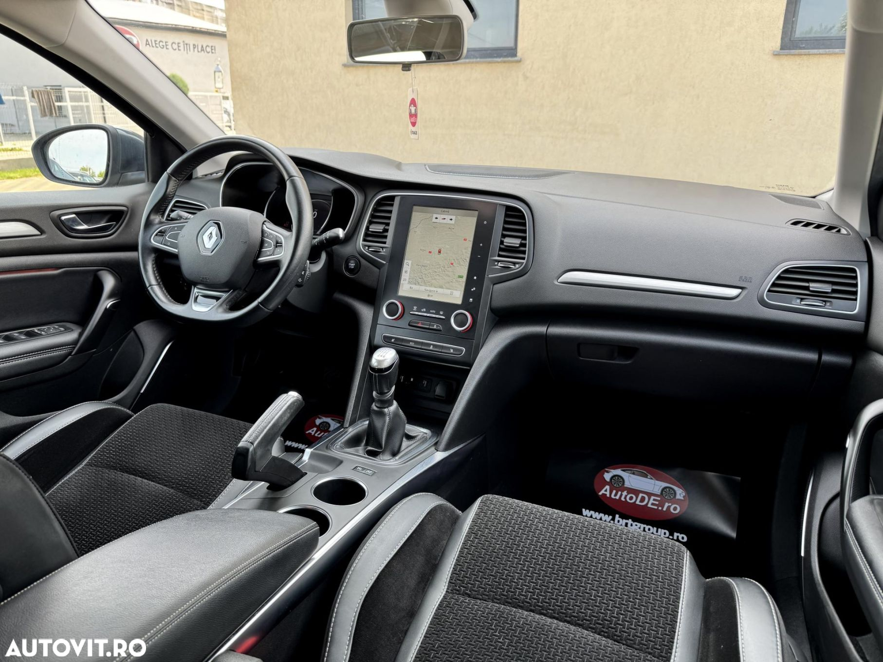 Renault Megane ENERGY TCe 100 INTENS - 6