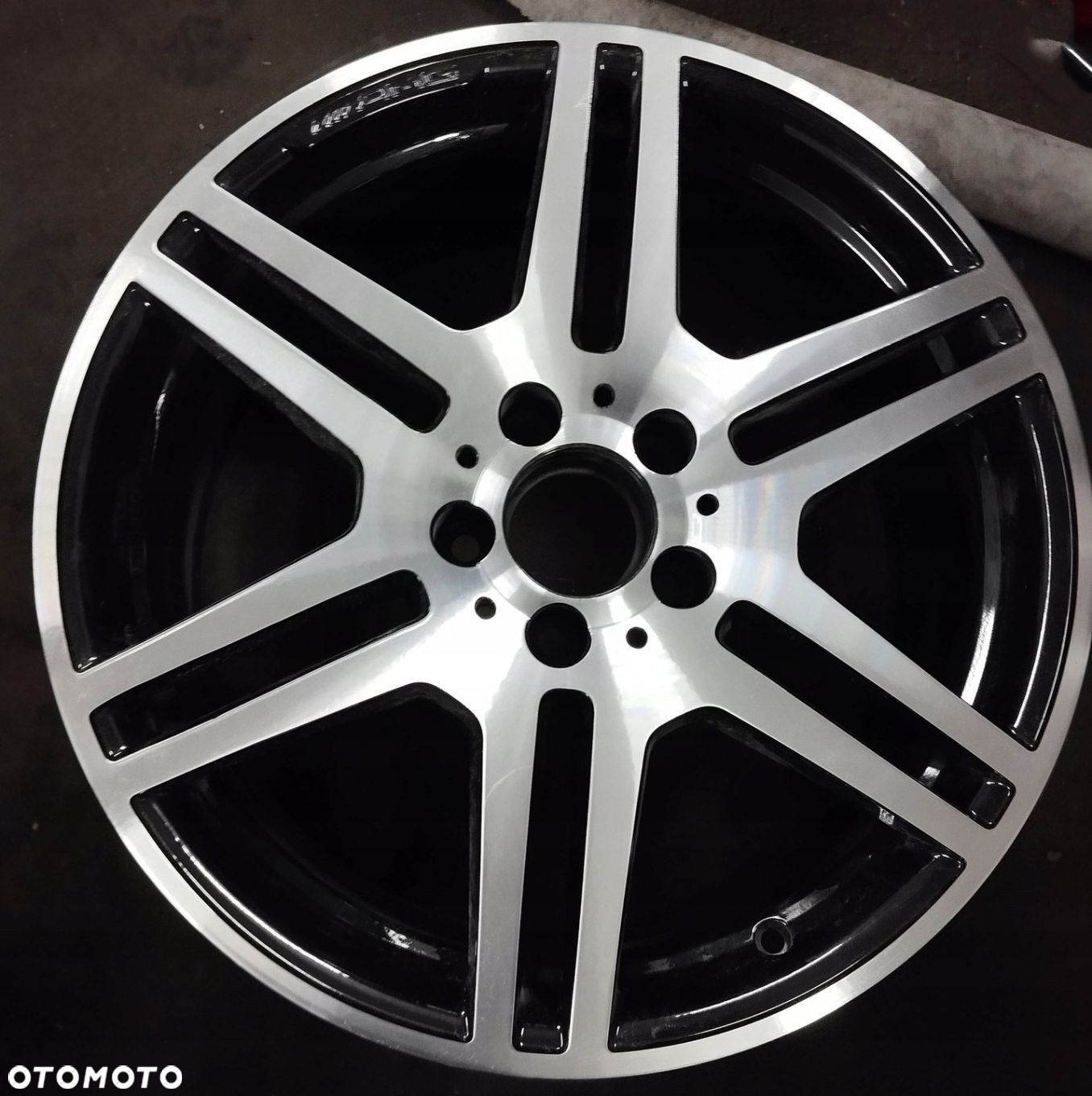 Felgi Alu 5x112 18 E klasa W212 Przody i Tyły Mercedes - 6
