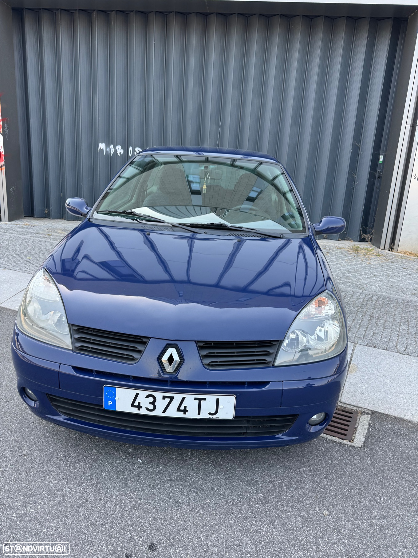 Renault Clio 1.2 16V Dynamique - 2