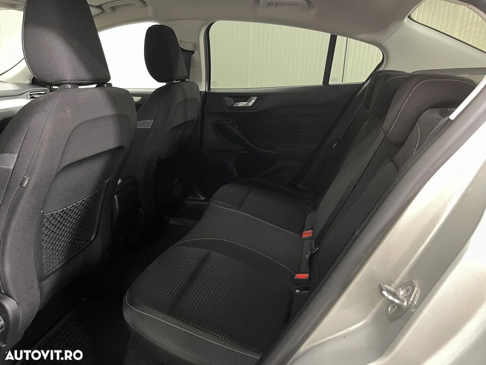 Ford Focus 1.0 EcoBoost Connected - 12