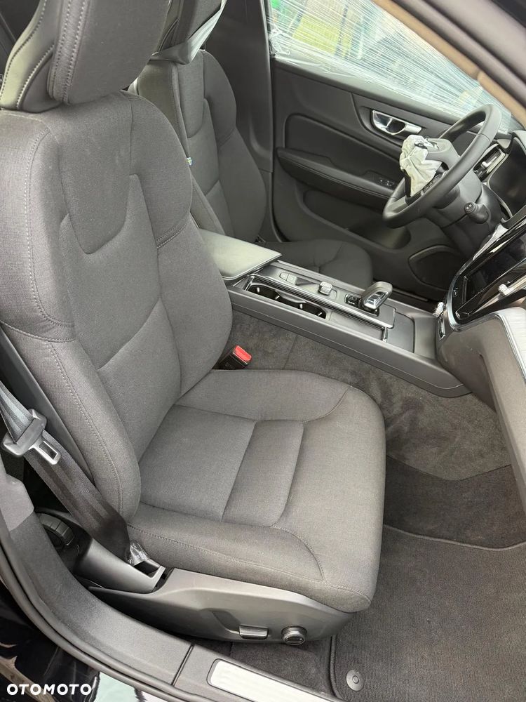 Volvo V60 D3 Momentum - 20