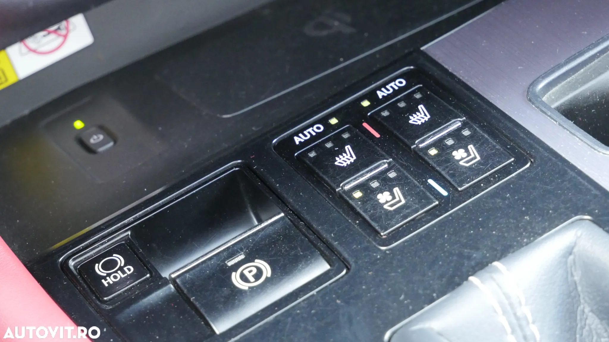 Lexus Seria RX 450h (hybrid) F Sport - 32
