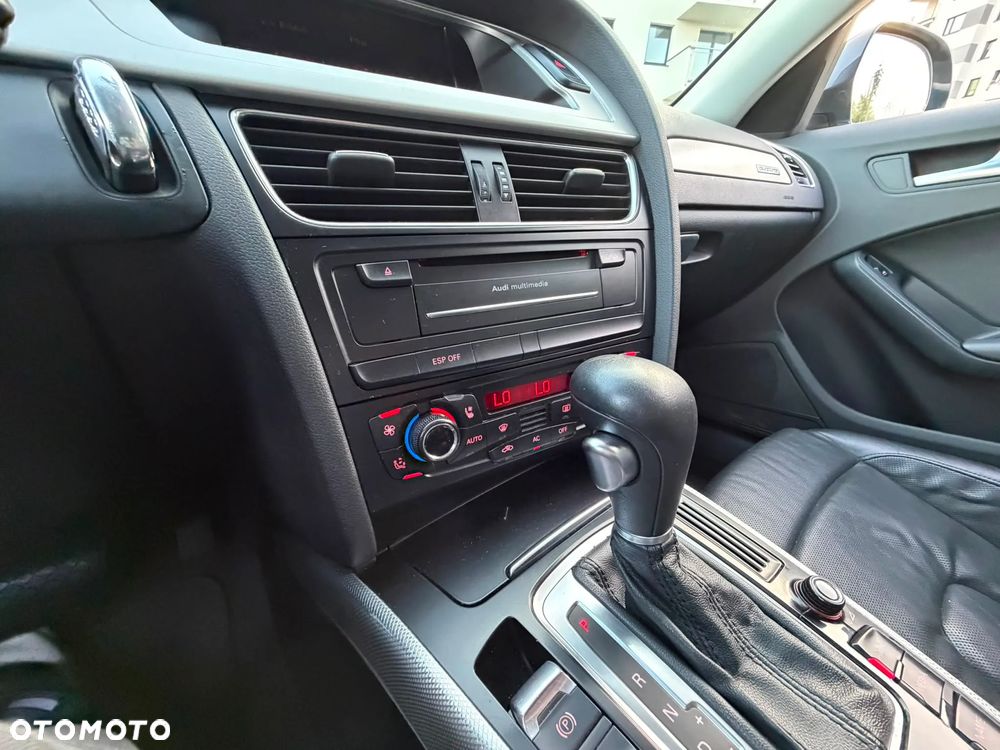 Audi A4 Allroad 3.0 TDI Quattro S tronic - 23
