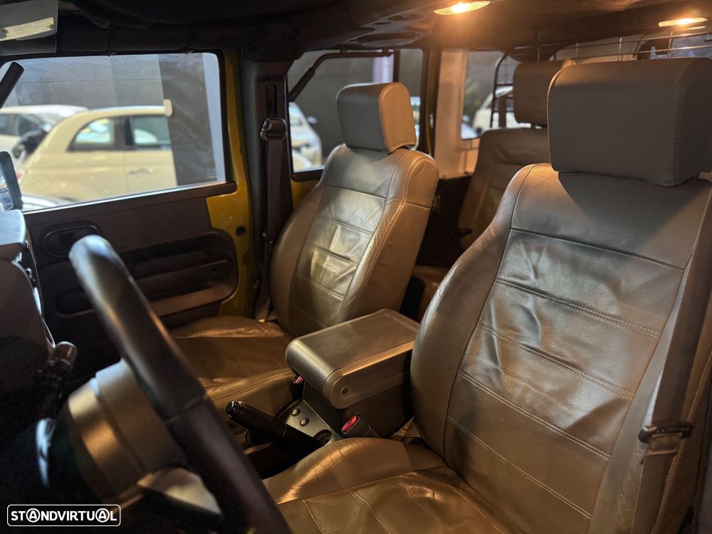 Jeep Wrangler 2.8 CRD ATX Sport - 6