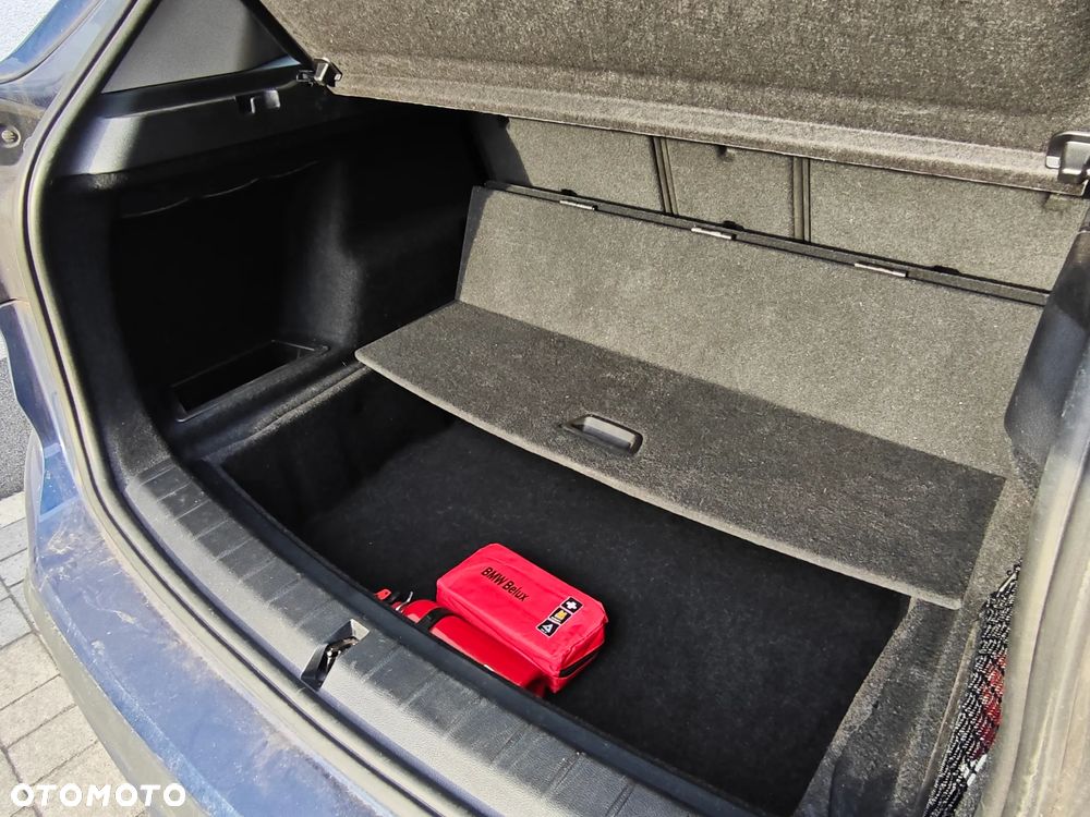BMW X1 sDrive16d - 30
