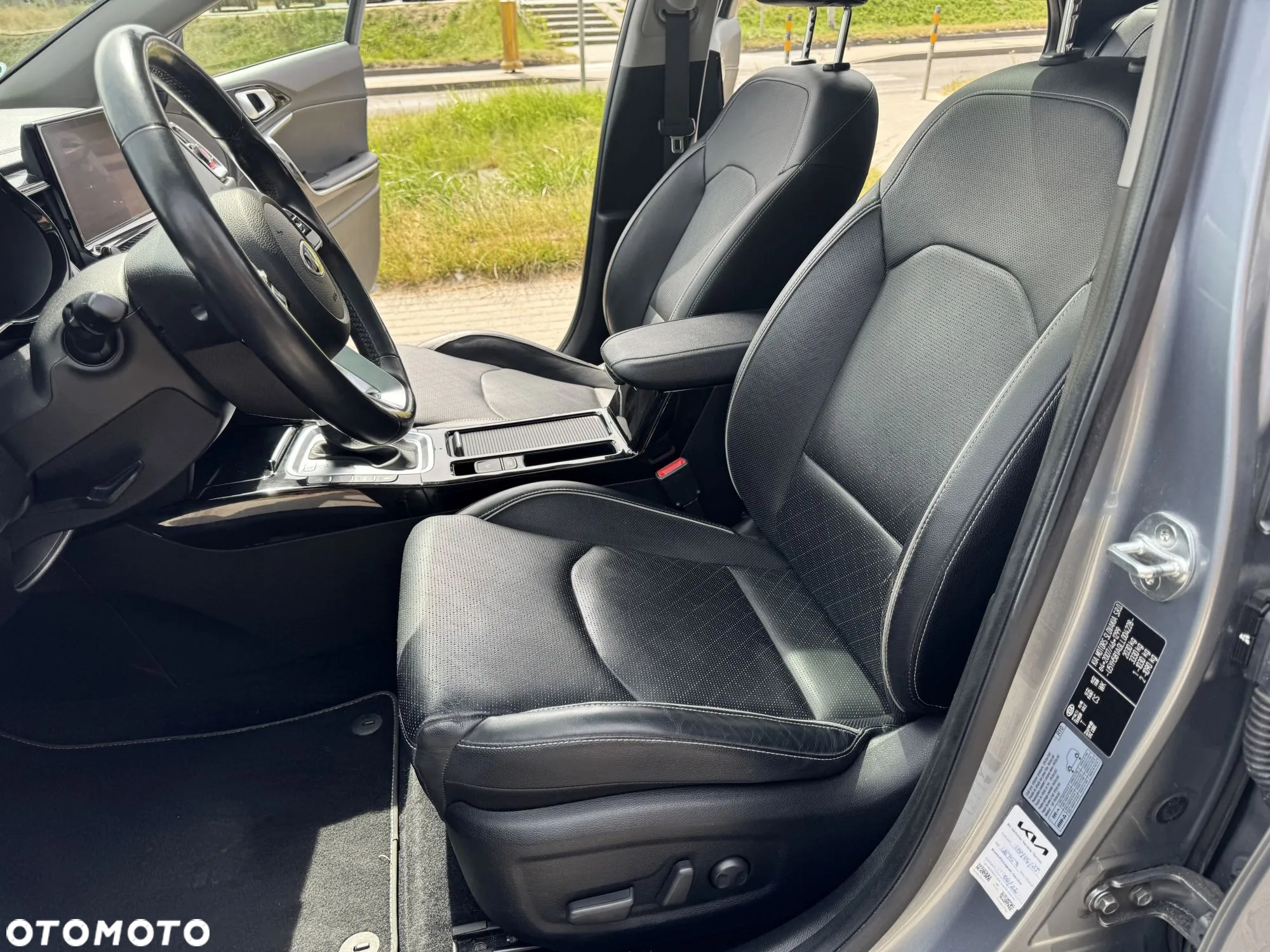 Kia Ceed SW 1.6 GDI DCT OPF Plug-in-Hybrid Platinum Edition - 8