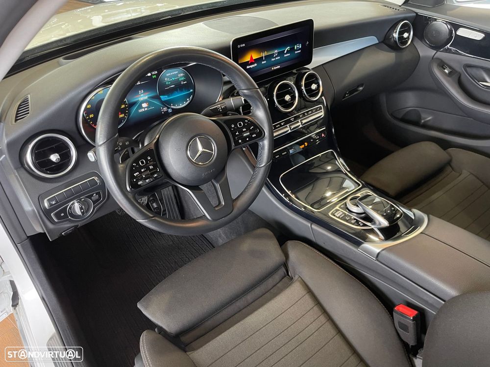 Mercedes-Benz C 300 de Avantgarde - 13