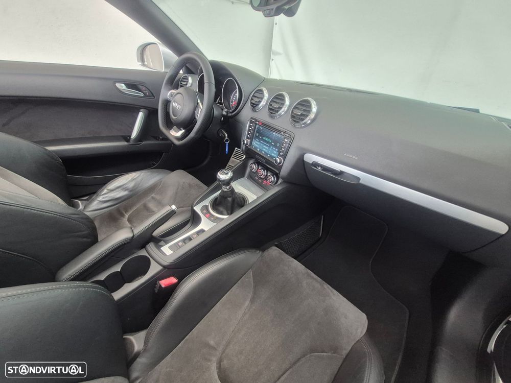 Audi TT Roadster 2.0 TFSi - 26