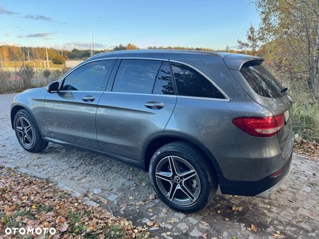 Mercedes-Benz GLC - 13