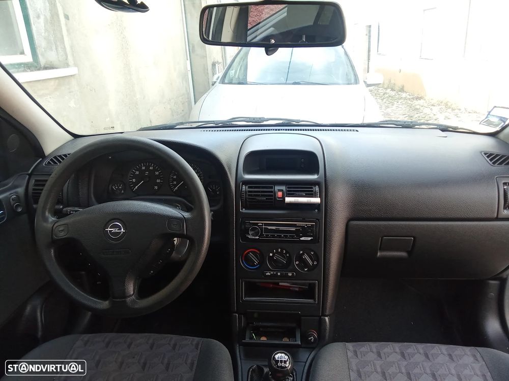 Opel Astra - 8