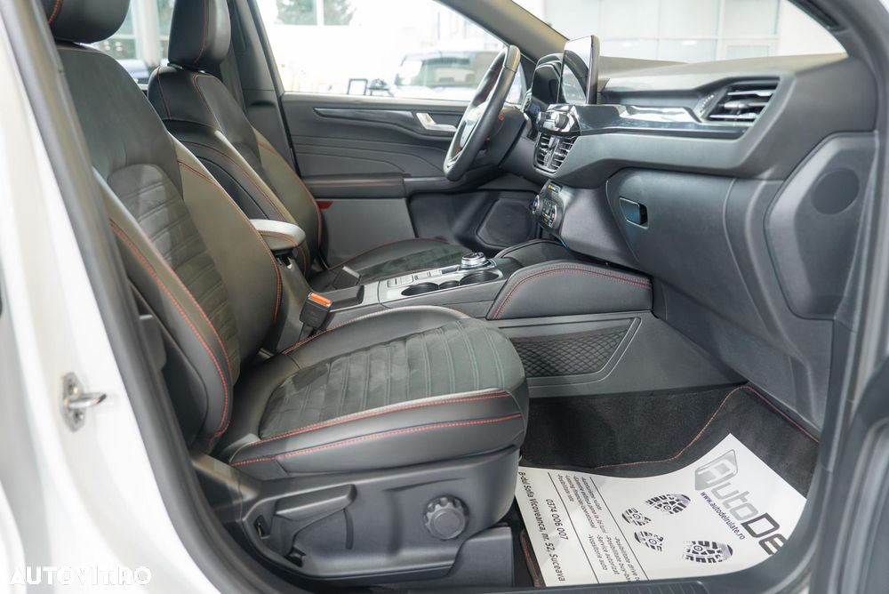 Ford Kuga 2.5 Duratec PHEV ST Line - 23