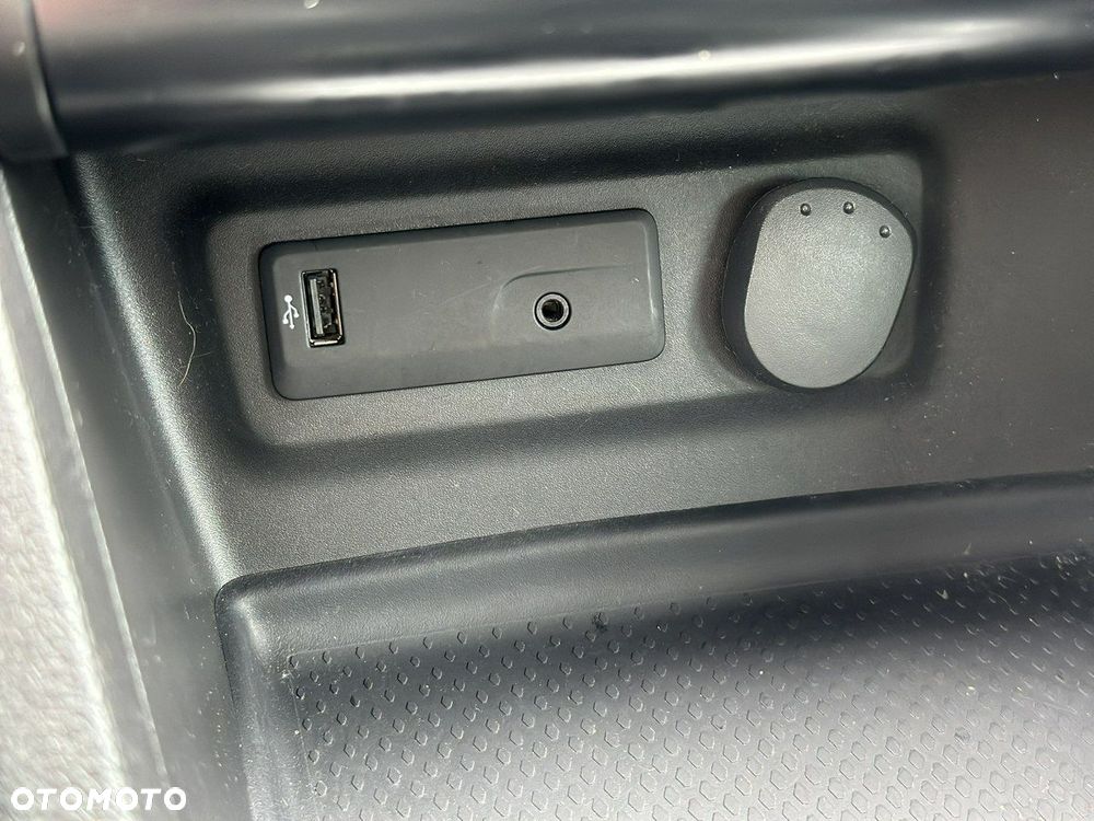 Renault Megane 1.6 SCe Limited - 19