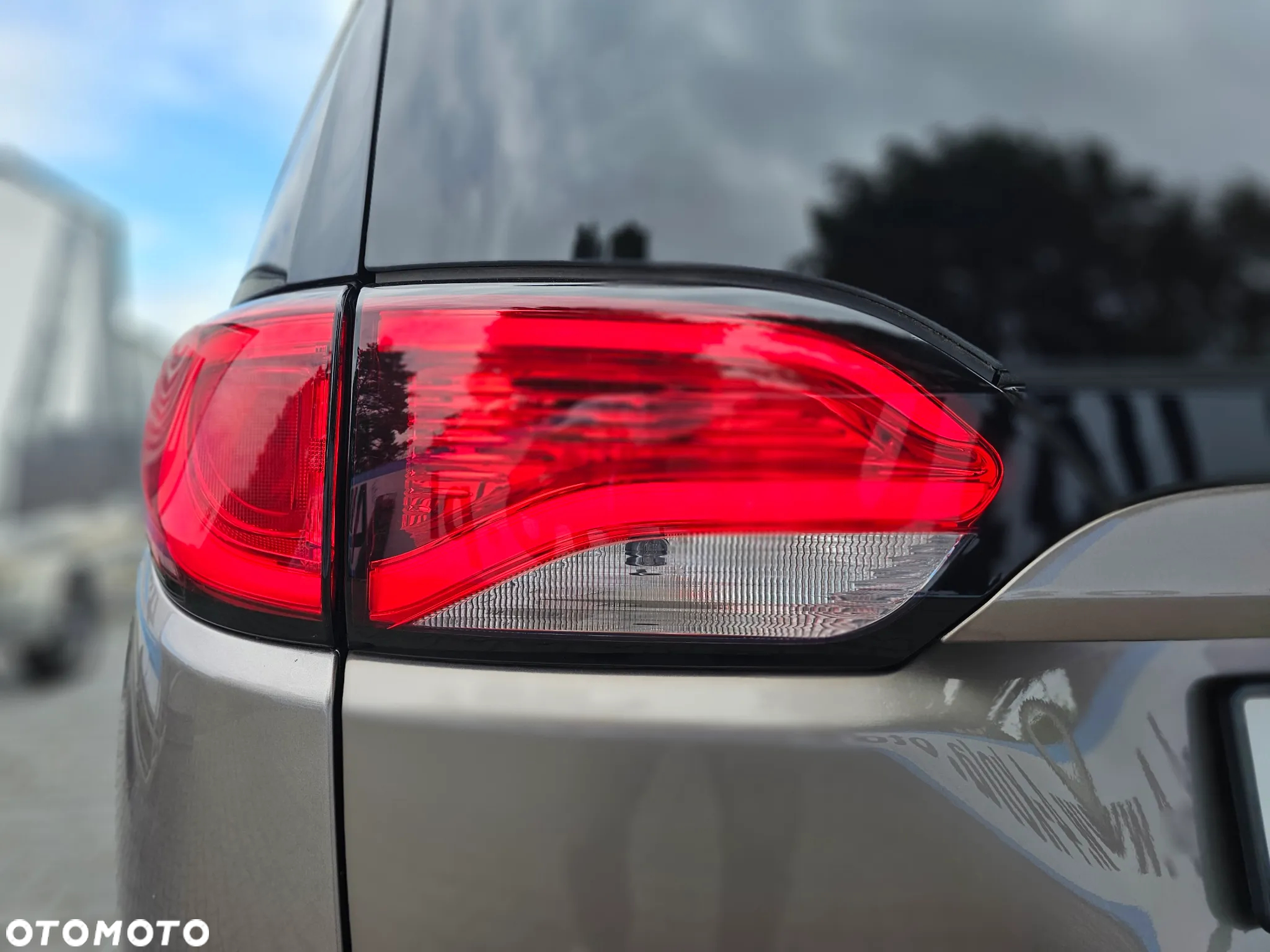 Chrysler Pacifica - 11