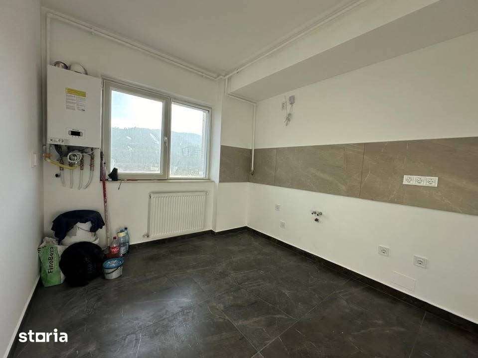Apartament de 2 camere decomandate, parcare subterana, str. Urusagului — fotografia 3