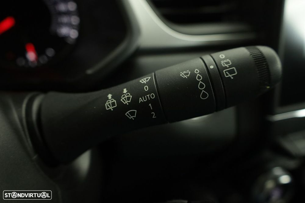 Renault Captur 1.0 TCe Techno Bi-Fuel - 17