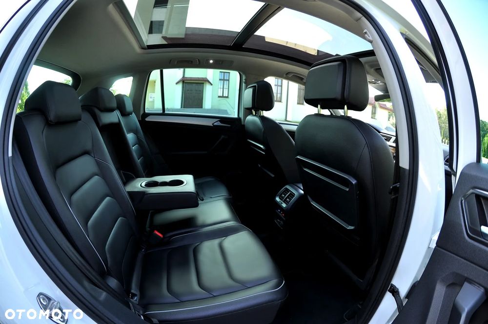 Volkswagen Tiguan 2.0 TDI SCR R-Line - 23