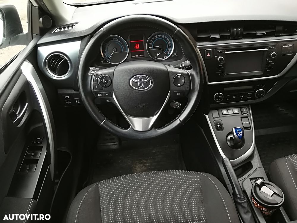 Toyota Auris 1.8 VVT-i Automatik Executive - 9
