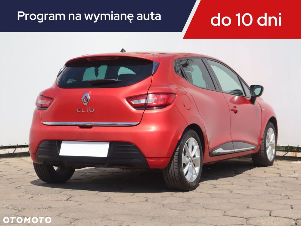 Renault Clio - 7