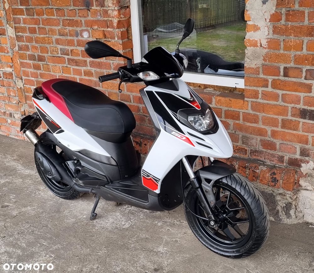 Aprilia SR - 1