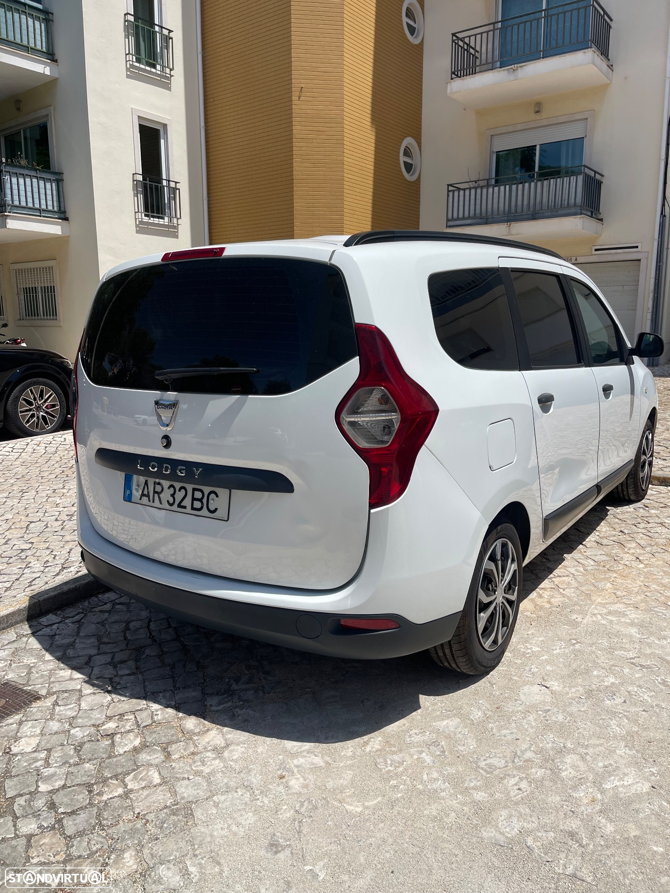 Dacia Lodgy 1.5 dCi Confort 7L - 9
