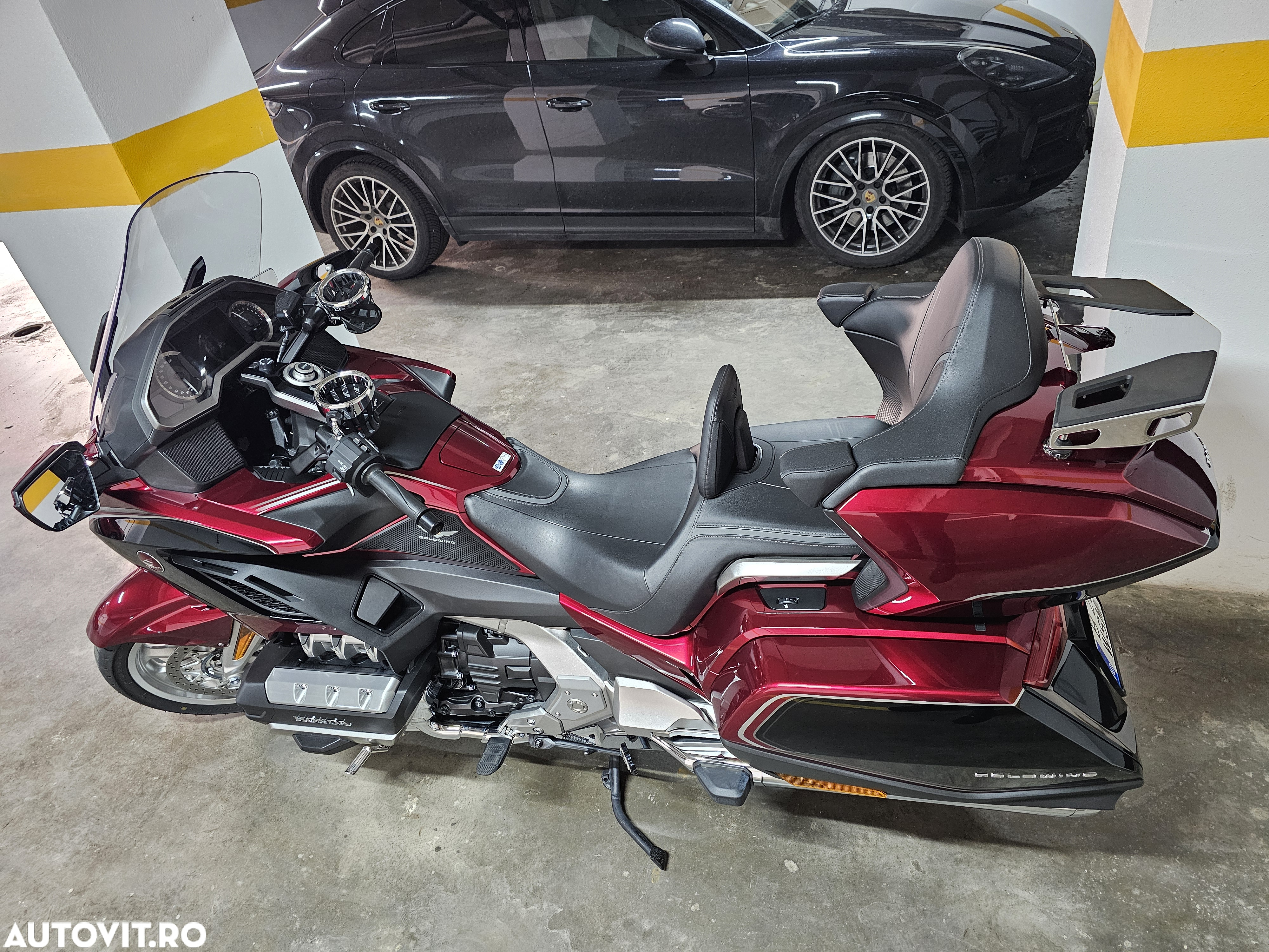 Honda GL 1800 Gold Wing - 3