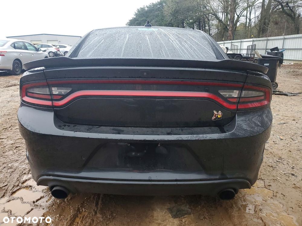 Dodge Charger 6.4 Scat Pack - 6