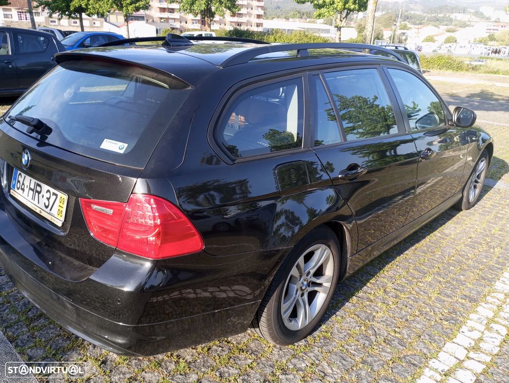 BMW 318 d Touring Navigation Sport - 4