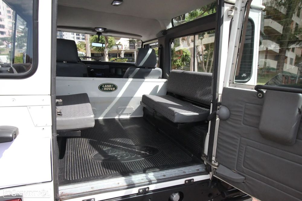 Land Rover Defender 110 2.5 TD5 Metal Top - 7