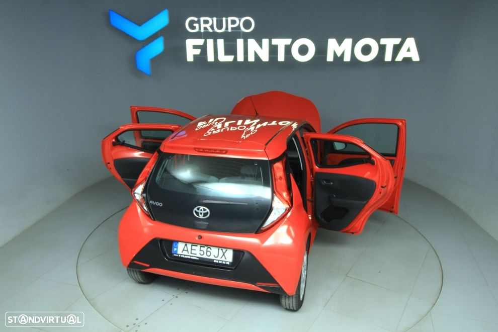 Toyota Aygo 1.0 X-Play+X-Touch - 10
