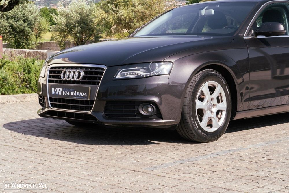 Audi A4 2.0 TDI Advance - 12