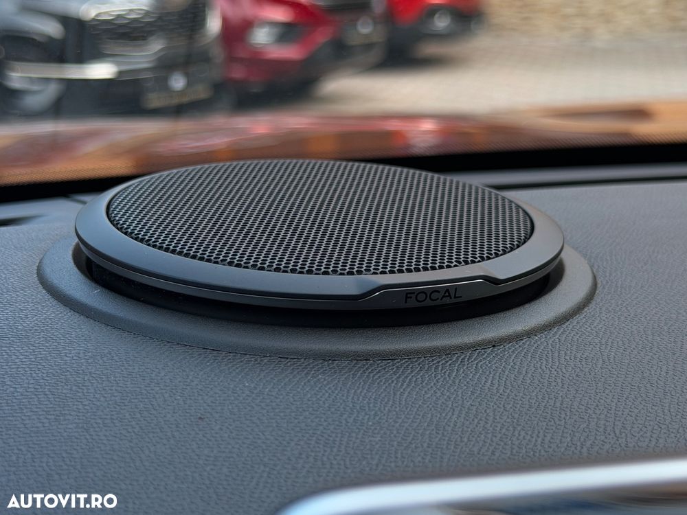 Peugeot 2008 1.2 PureTech Turbo S&S GT-Line - 18