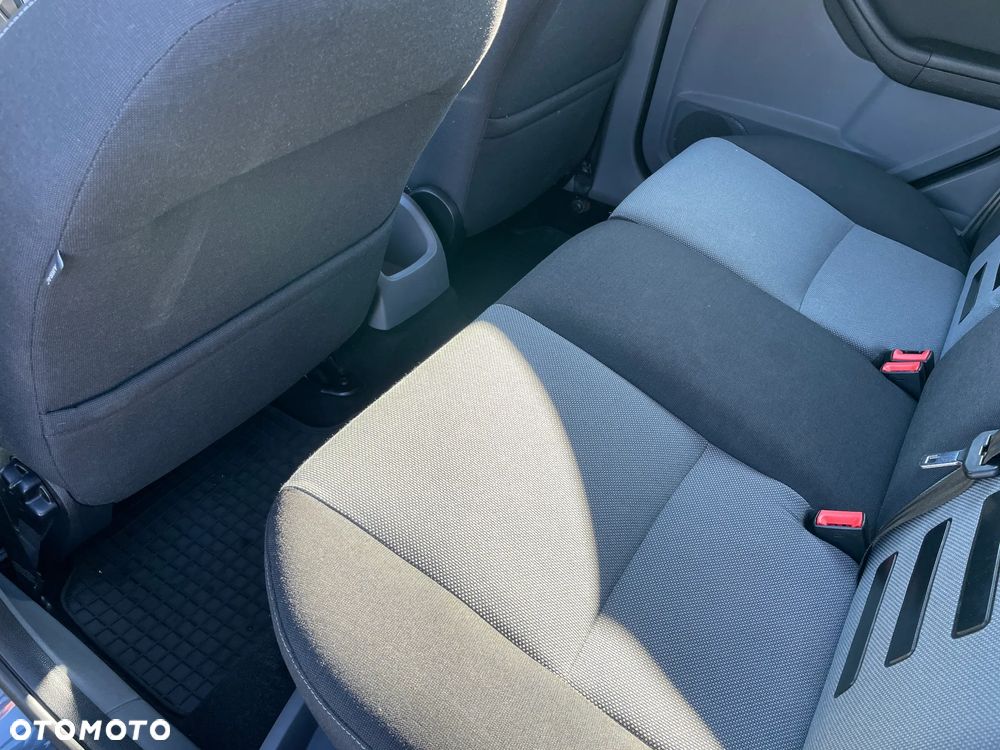 Ford Focus 1.8 Ghia - 16