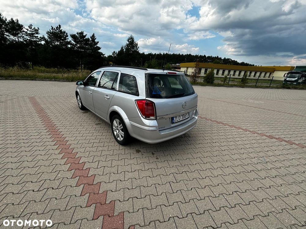 Opel Astra 1.7 CDTI Enjoy - 6