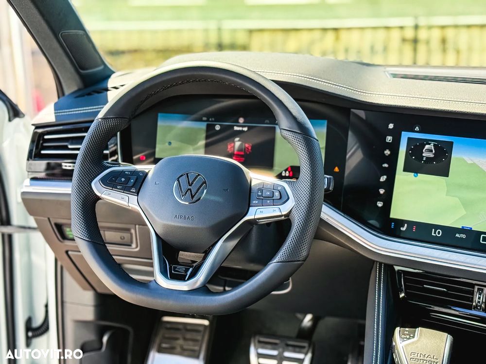 Volkswagen Touareg V6 TDI 4MOTION R-Line - 22