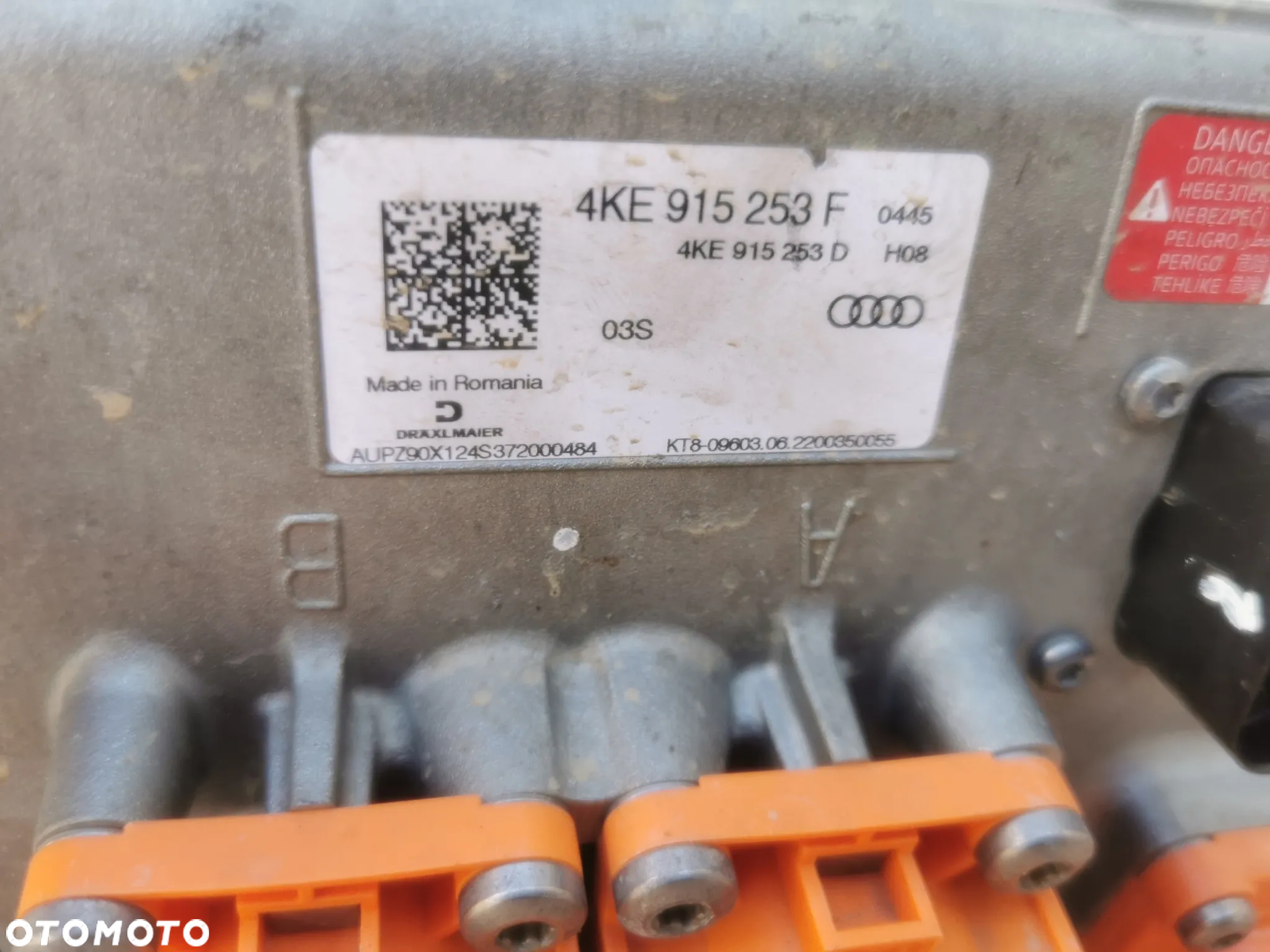 JEDNOSTKA STERUJACA AKUMULATORA 4KE915253F - 4